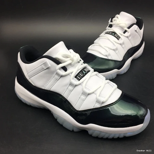 Iridescent Retro AllSeason Jordan 9961 528895- Low 11 1082 0622